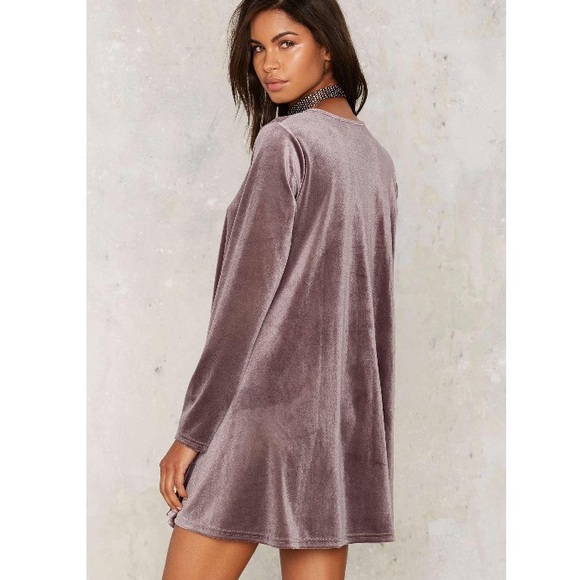 Cassie velvet mini dress - Picture 3 of 5